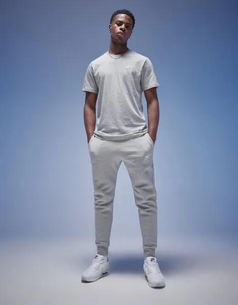 Nike Tričko Sportswear Club