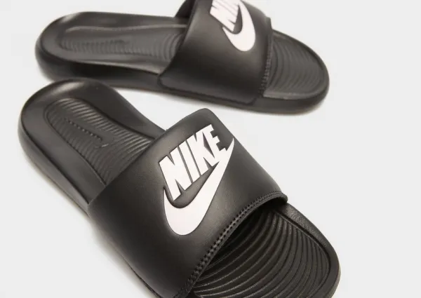 Nike Victori One Slide