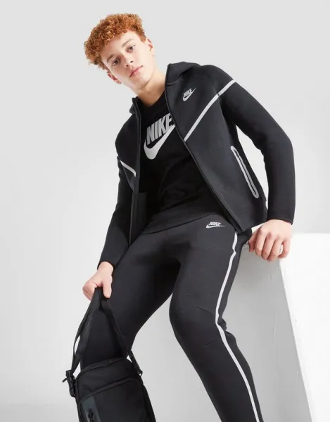 Nike Mikina S Kapucňou   B Nsw Tch Flc Ssnl B