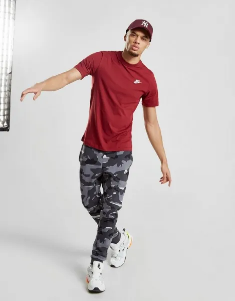Nike Tričko Sportswear Club