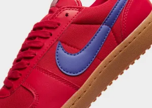 Nike Wmns Field General