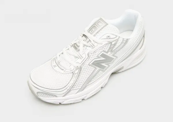 New Balance 740