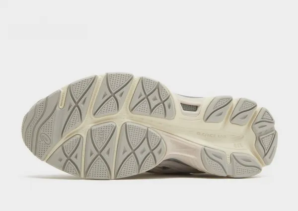 Asics Gel-NYC “Cream Oyster” (1201A789-103)
