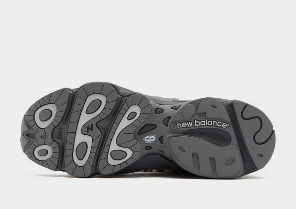 New Balance 1000
