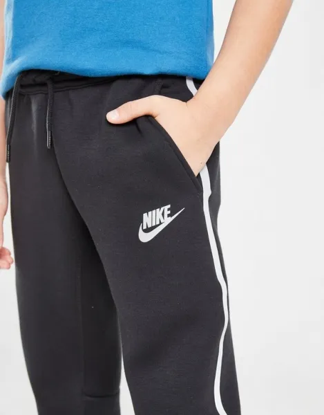 Nike Nohavice  B Nsw Tch Flc Ssnl Tf+ Jogger B