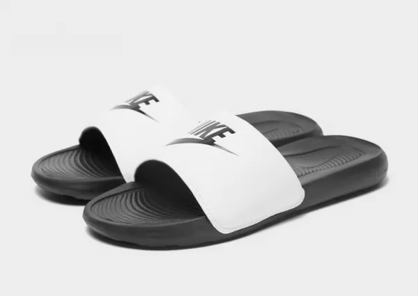 Nike Victori One Slide