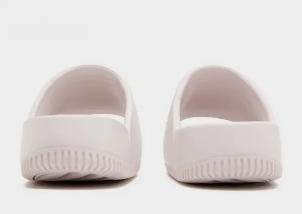 Nike Calm