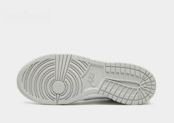 Nike Dunk Low Bg