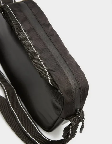 Hoodrich Taška Peak Crossbody Bag