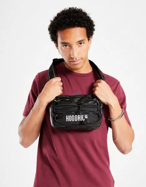 Hoodrich Taška Peak Crossbody Bag