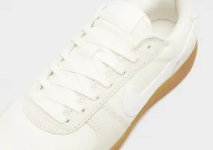 Nike Field General Bg