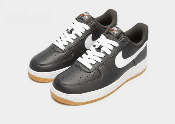 Nike Air Force 1 '07 Lv8
