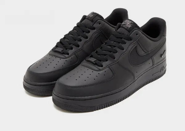 Nike Air Force 1 '07 Lv8