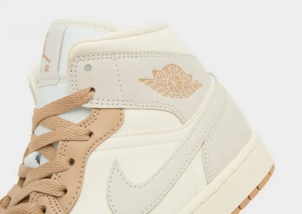 Air Jordan 1 Mid