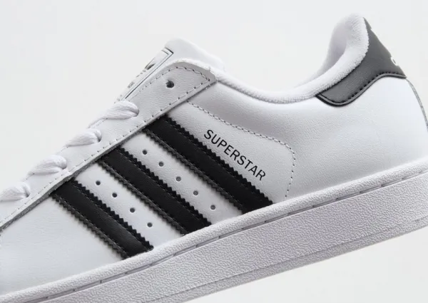 adidas Superstar II J