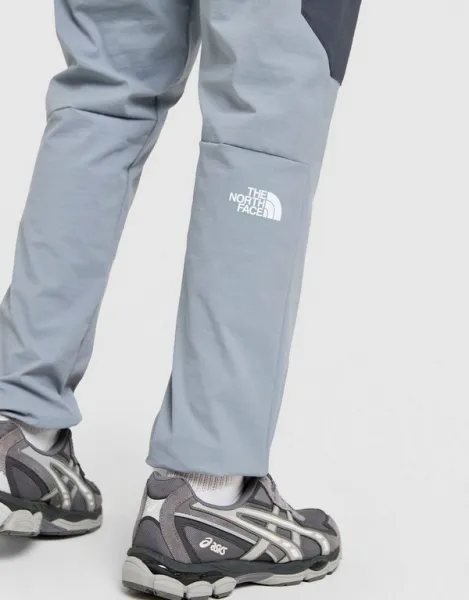 The North Face Nohavice  Trishull Cargo Tw'gy