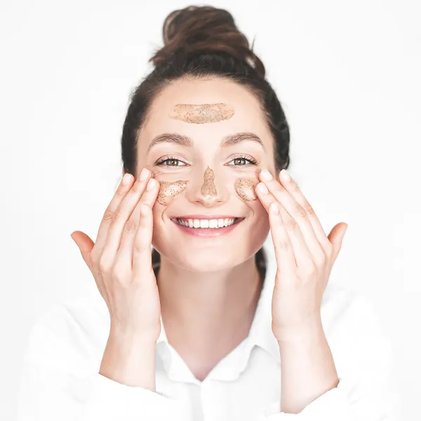 Natuint cosmetics - Maska a píling 2v1 - čistiaca
