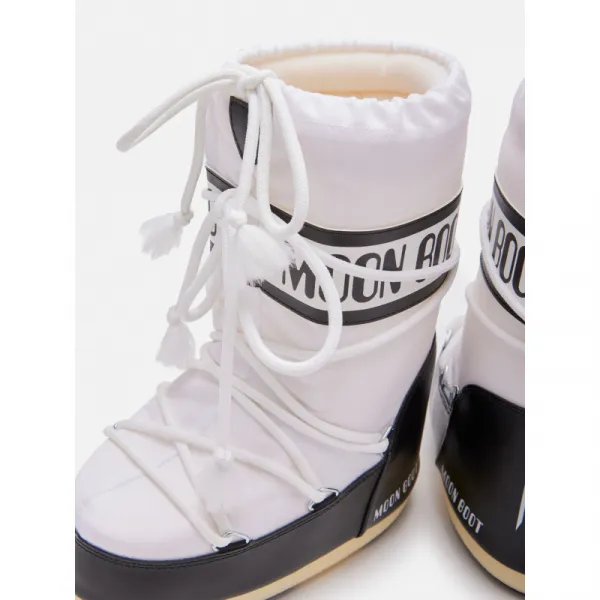 Juniorské vysoké zimné topánky MOON BOOT MB ICON NYLON JR, NA02 BLACK WHITE