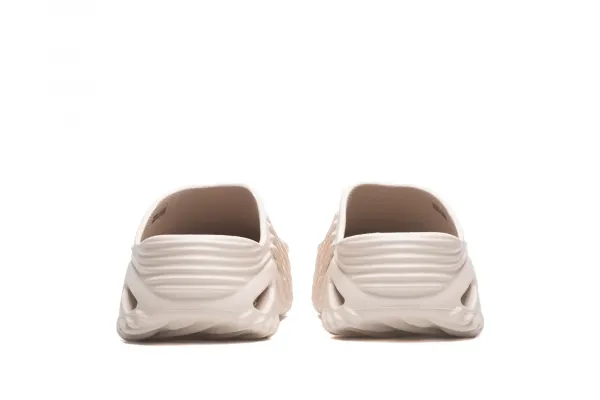 Crocs Echo Wave Clog "Almond Tint" (210521-ALMOND-TINT)