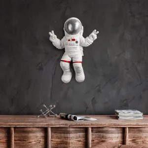 Wallity Nástenná dekorácia Astronaut biela/šedá