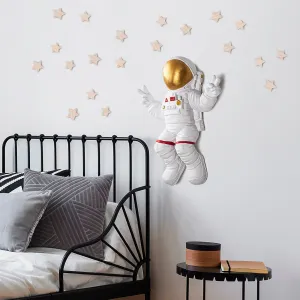 Wallity Nástenná dekorácia Astronaut biela/zlatá