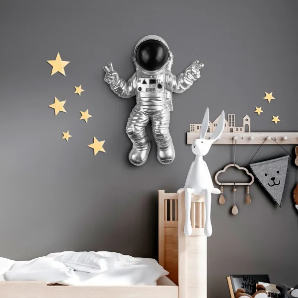 Wallity Nástenná dekorácia Astronaut strieborná/čierna