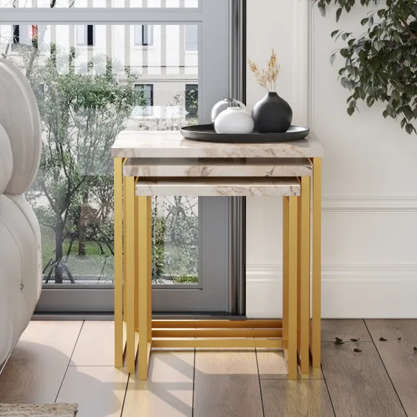 Súprava 3 ks konferenčných stolíkov Houseland Voyage zlatá/mramor