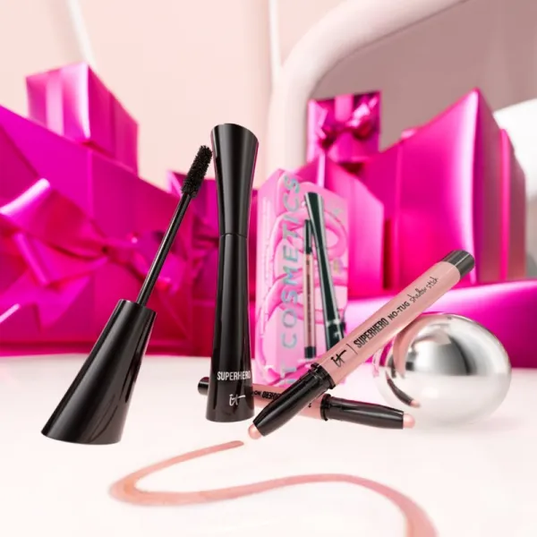 IT Cosmetics Superhero darčeková sada