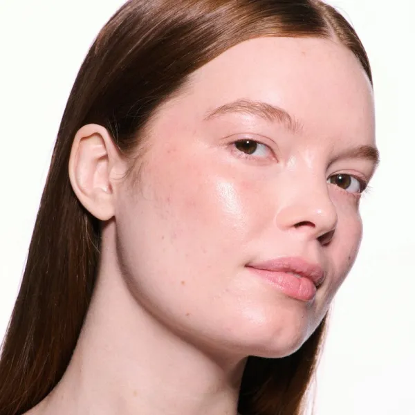 MAC Cosmetics Skinfinish Lightstruck tekutý rozjasňovač odtieň Double-Glam 15 ml