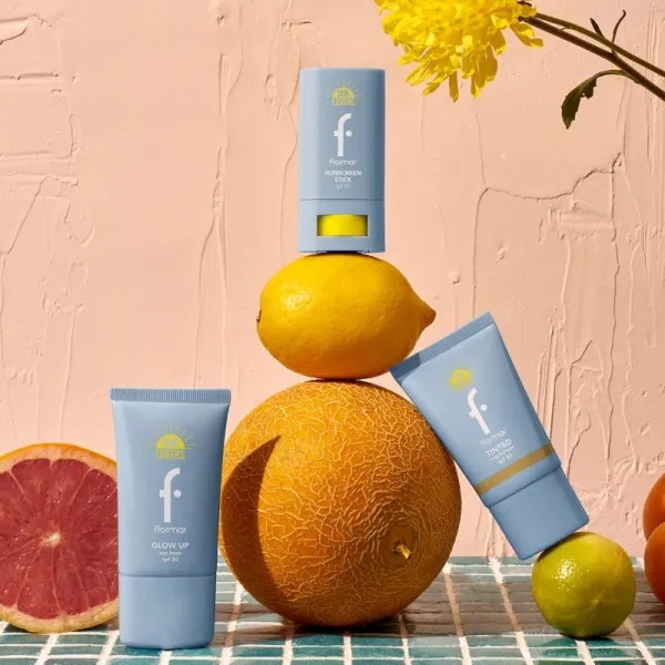 flormar Sun Lovers Tinted Moisturizer SPF 50 tónovací hydratačný krém SPF 50 Sand 30 ml