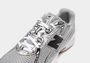 New Balance 740