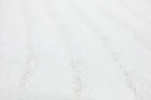 Kúpeľňový koberček Sara biely, vlny