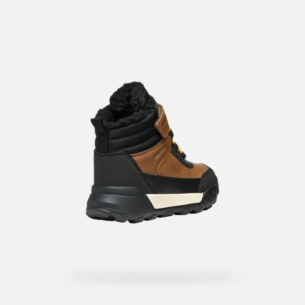 Black Boys' Ankle Boots Geox Trekkyup Boy B ABX - Boys