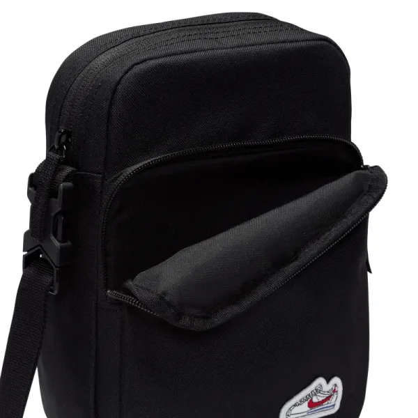 Malá taška cez rameno NIKE NK HRTGE CRSSBY - CORTEZ PTCH