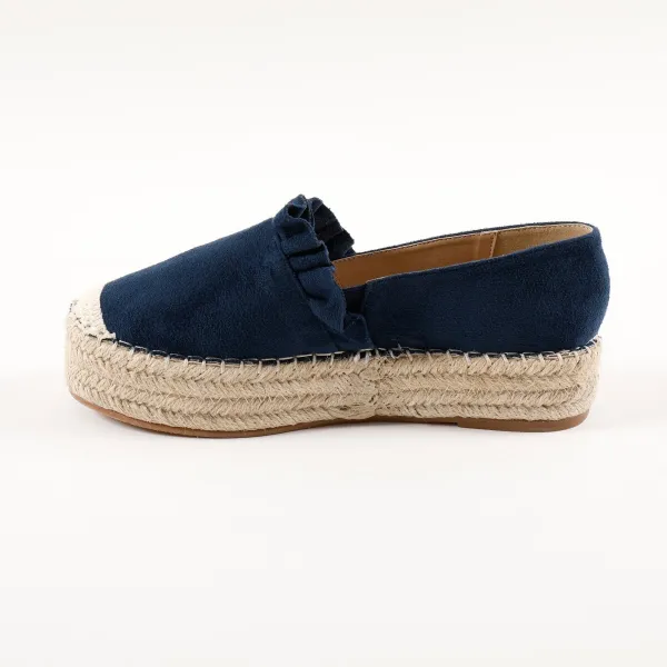 Espadrilky s volánikmi, vzhľad semišu