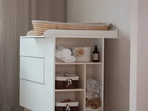 Prebaľovací pult na komodu BASIC biely