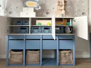 Úložná komoda nielen do detskej izby TWEENS nebesky modrá