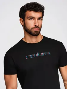 Trendy pánske tričko s krátkym rukávom- čierne