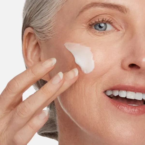 LANCER GRAVITY DEFYING Moisturiser spevňujúci a liftingový denný krém 50 ml