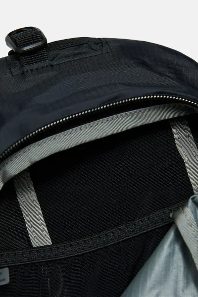 Crossbody Peak Performance Outdoor Slingbag Black