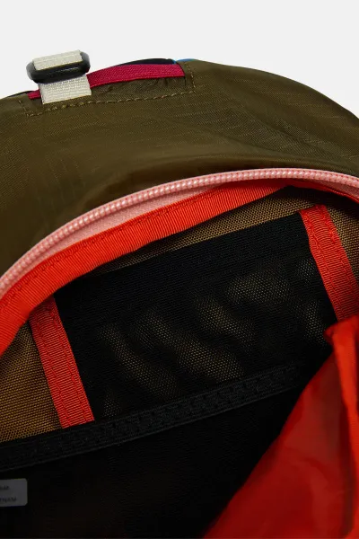 Crossbody Peak Performance Outdoor Slingbag Meadow Moss