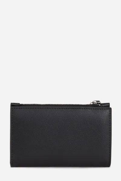 Púzdro Na Platobné Karty Karl Lagerfeld K/Circle Slim Bifold Ch Black