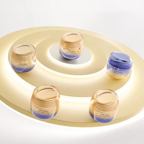 Shiseido Vital Perfection Uplifting and Firming Advanced Day Cream denný liftingový krém proti vráskam SPF 30 50 ml