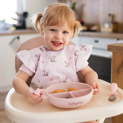 BABYONO Tanier silikónový s prísavkou a viečkom ružový 6m+