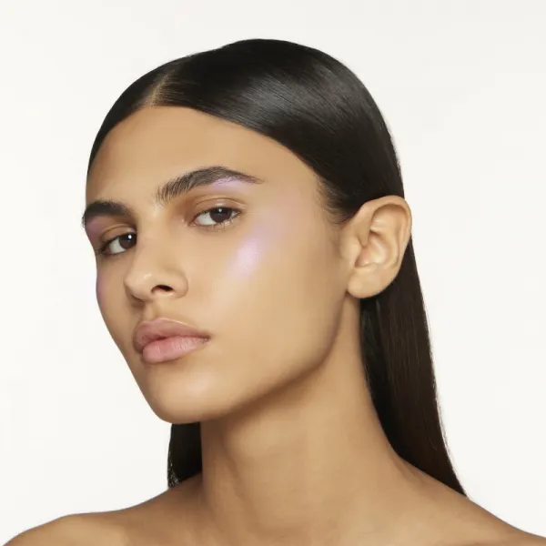 Gucci Gucci Beauty Holiday Glow Highlighter rozjasňovač odtieň 06 Arctic pink 10 g