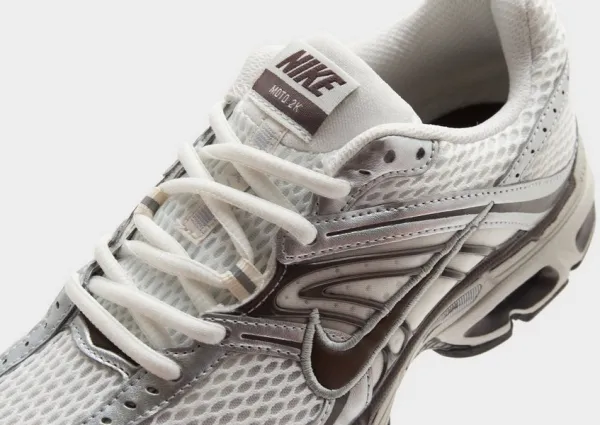 Nike W Air Max Moto 2K