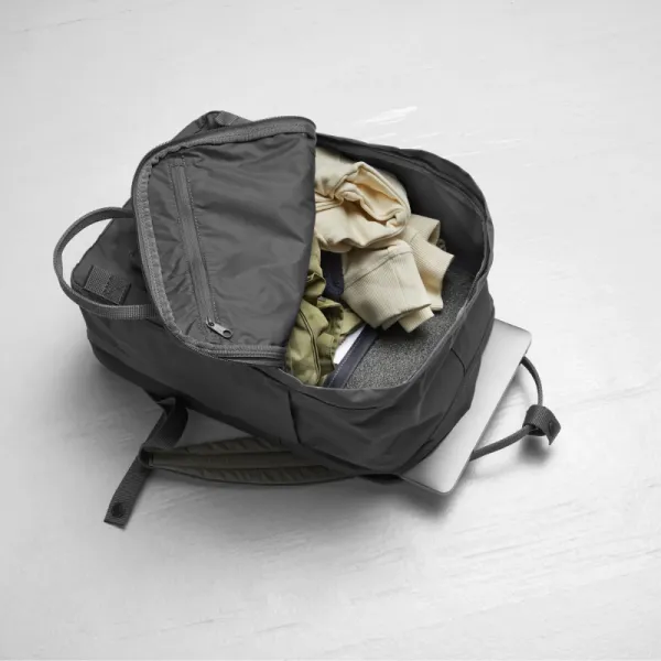 Batoh FJALLRAVEN Kanken Laptop 15 - super grey