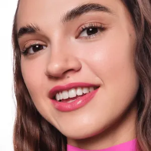 essence satin GLOW krémový rúž so saténovým finišom odtieň 03 Rose And Shine 3.5 g