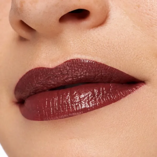 essence satin GLOW krémový rúž so saténovým finišom odtieň 06 Deja-brew 3.5 g