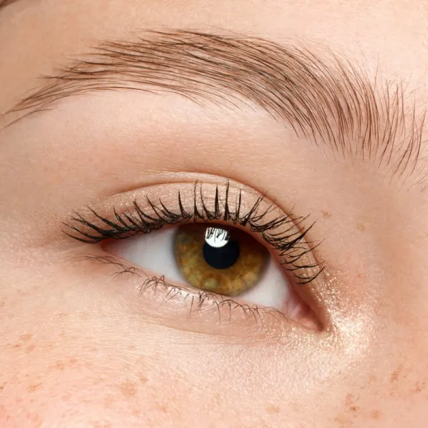 essence SATIN BLEND gélové očné linky vodeodolné odtieň 04 Sunlit Shimmer 0.22 g